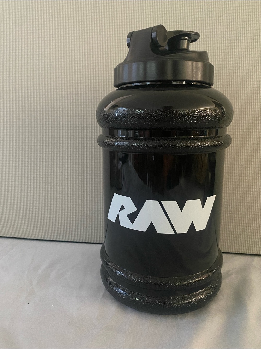 RAW Nutrition On The Go Jug